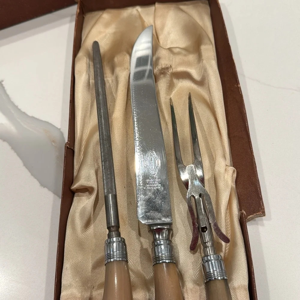 Vintage Sheffield Carving Set,